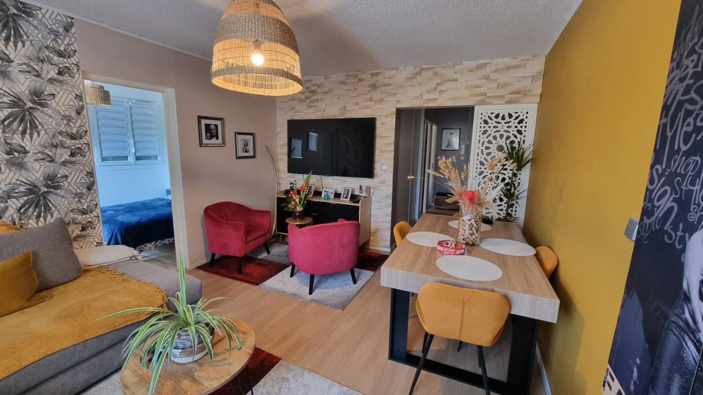 LORMONT LORMONT: Appartement très agréable et très lumineux 2