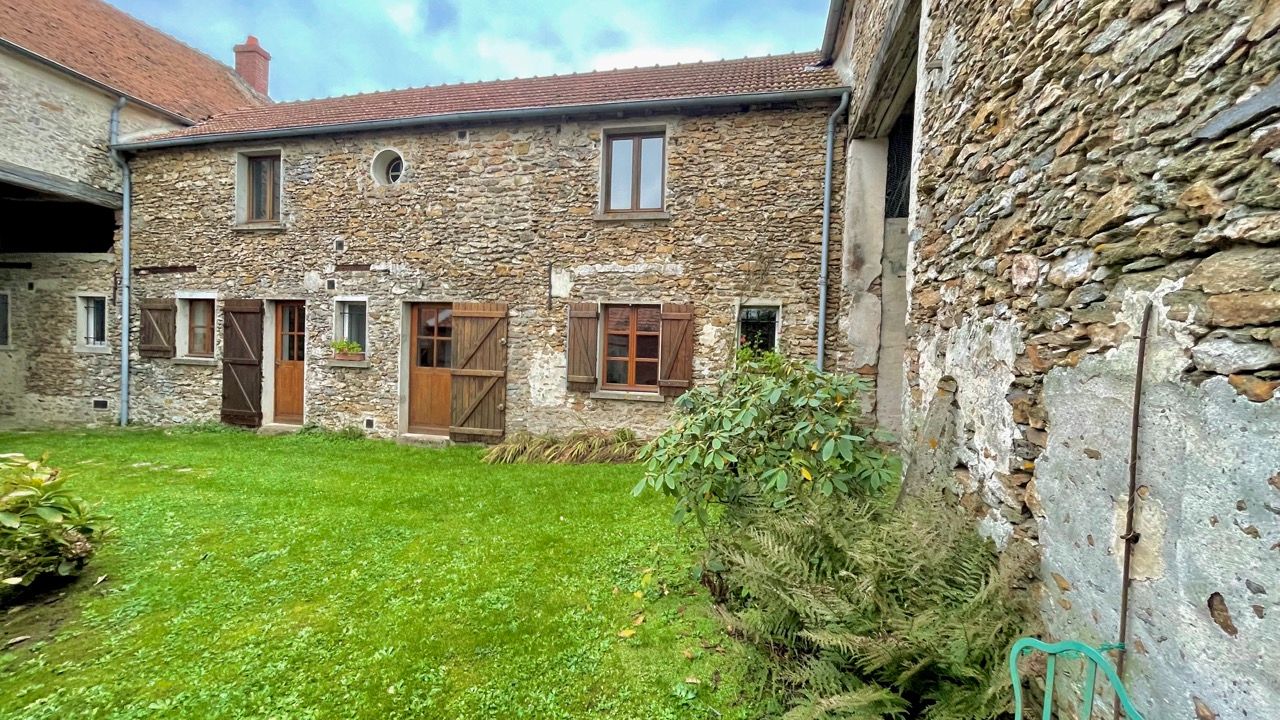 Maison aux charmes d'antan La Ferte Gaucher 5 pièce(s) 175 m2