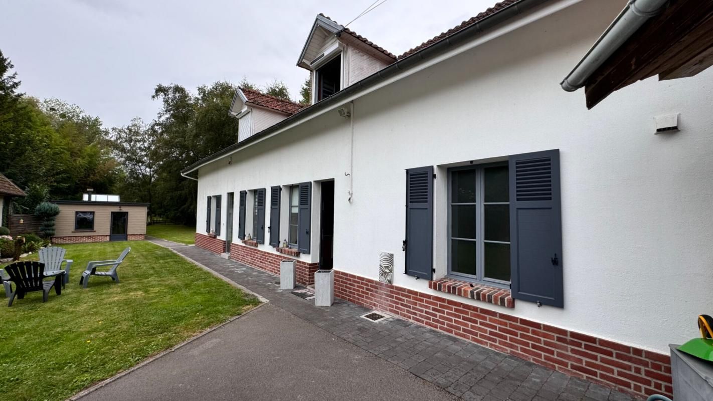 Maison Abbeville 7 pièce(s) 155 m2