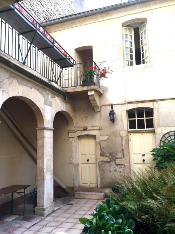 CHALON-SUR-SAONE T2  1er étage avec balcon lot 6 3