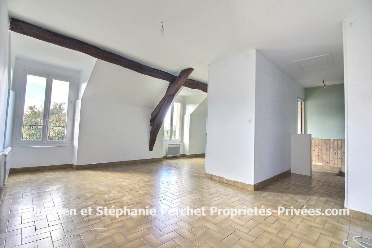 A louer: Appartement  4 pièce(s) 82.5 m2 avec Jardinet