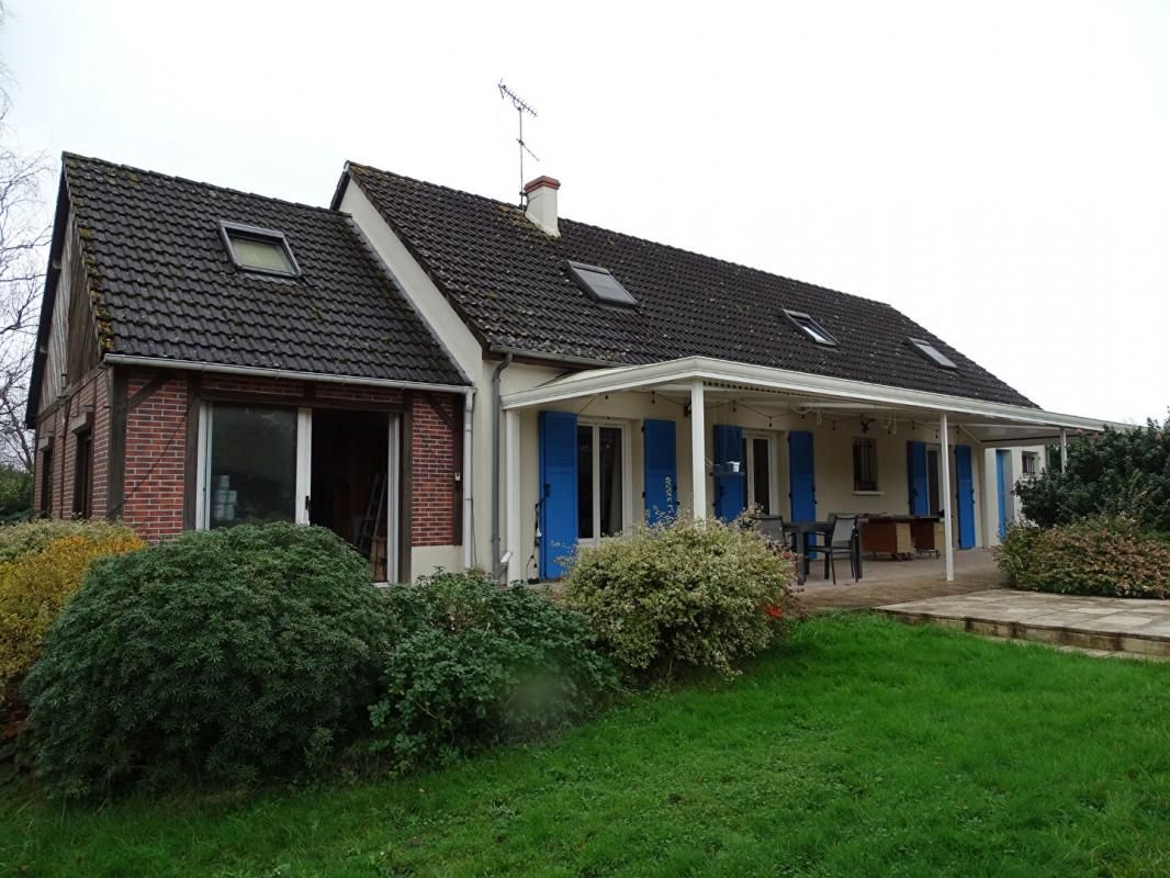 Maison Gien 6 pièces, 154 m2 avec piscine