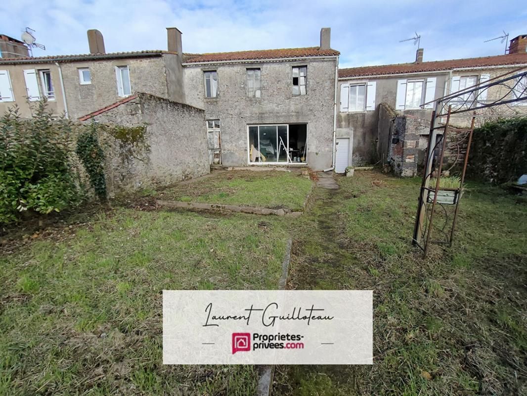 SAINT-AUBIN-DES-ORMEAUX Maison Saint Aubin des Ormeaux 4 pièces 114 m2 1