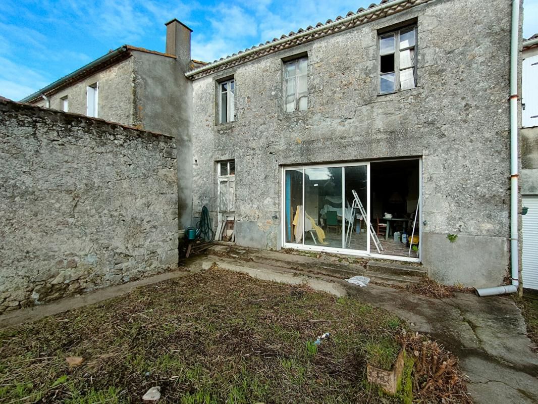 SAINT-AUBIN-DES-ORMEAUX Maison Saint Aubin des Ormeaux 4 pièces 114 m2 2