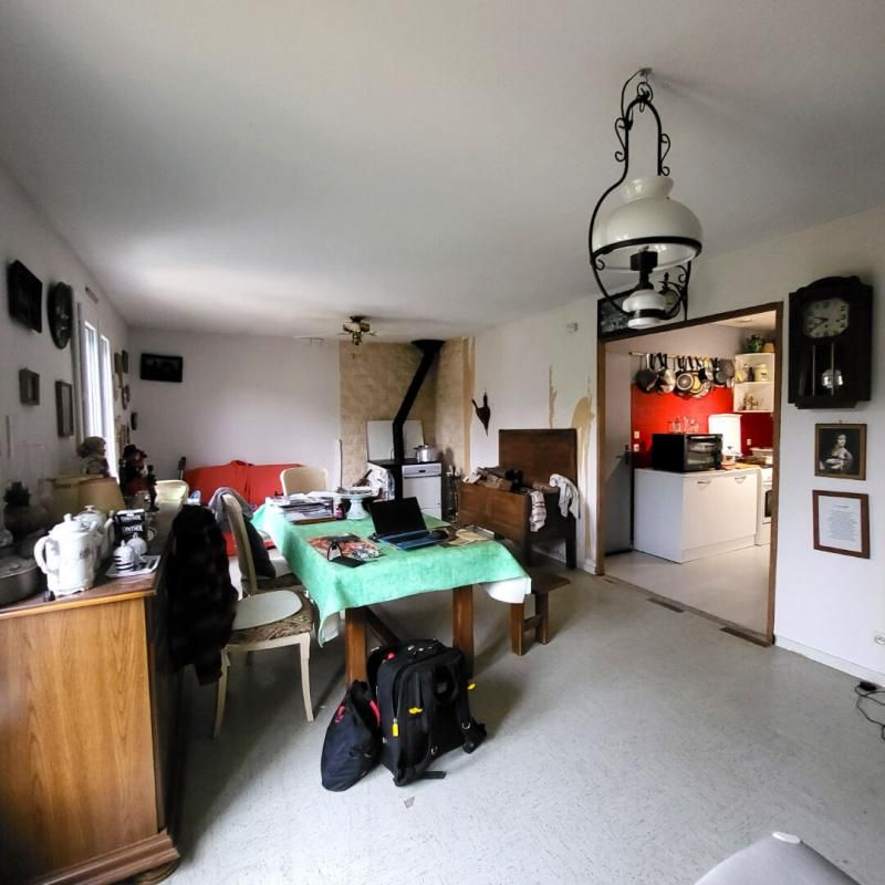 MESNIL-SUR-L'ESTREE Viager occupé, maison 85 m², Mesnil sur l'Estrée (27650), 3 chambres, véranda, garage/atelier, chalet en bois, terrain de 920 m². Bouquet 95 550 sans rente 4