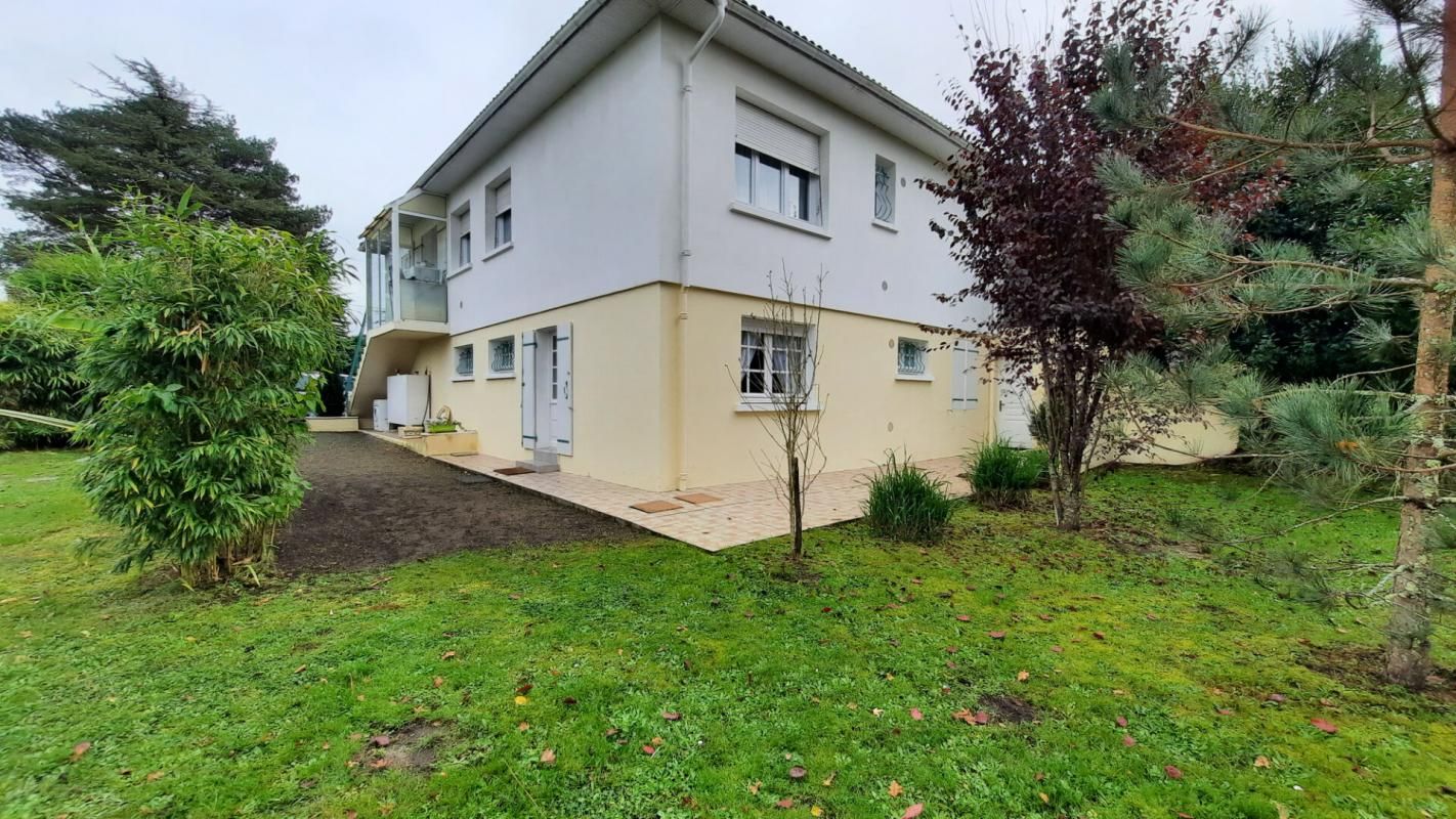 MONTENDRE Habitation + investissement locatif 3