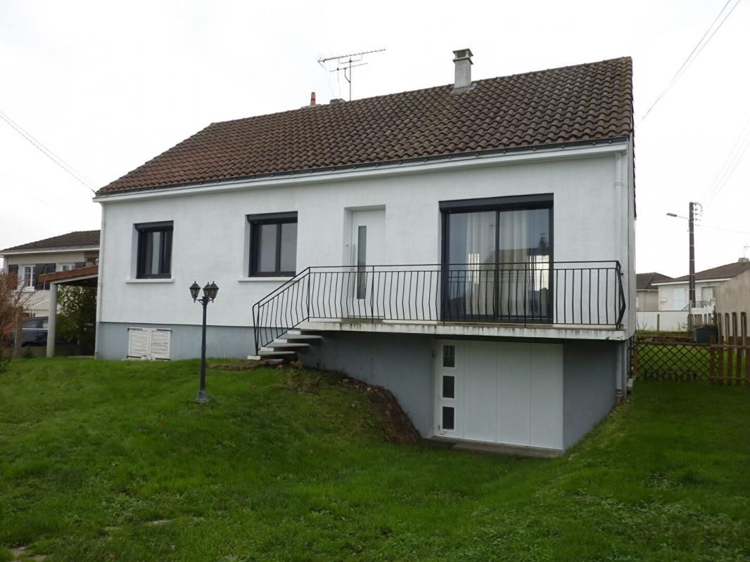 Maison Saint Leger Sous Cholet 6 pièce(s) 106 m2