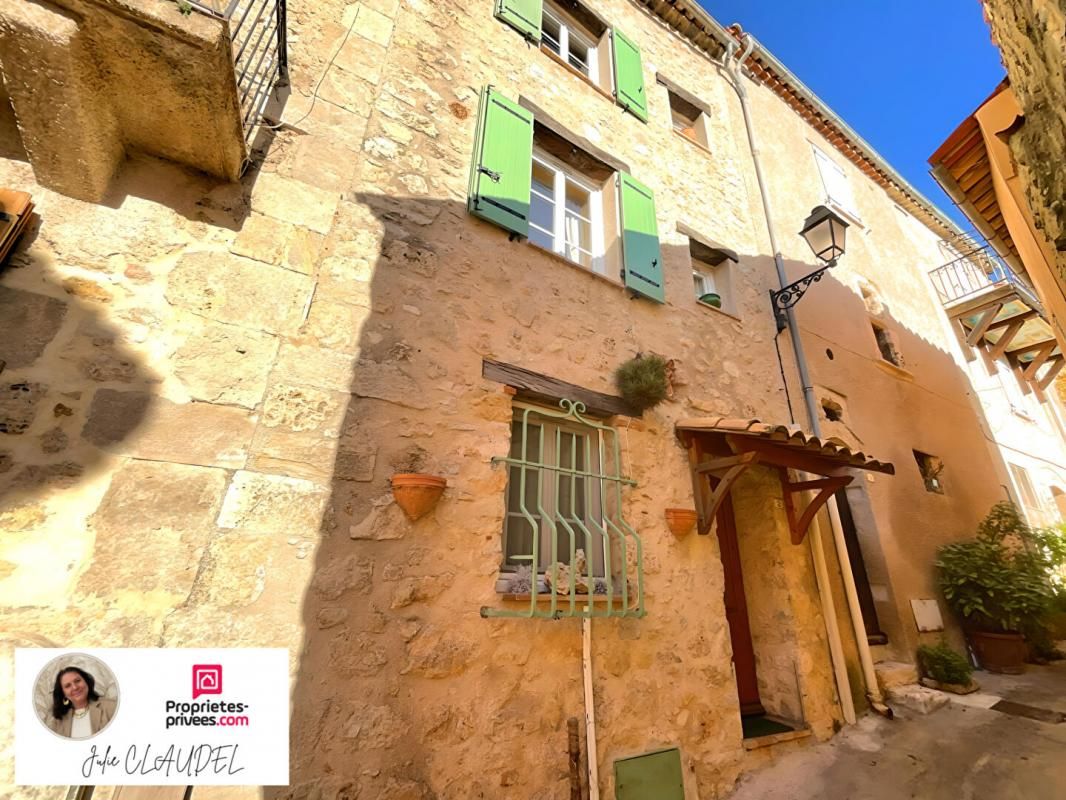 TOURRETTES Maison en pierre de caractère à Tourrettes - 80 m², vue panoramique sur la Provence 2