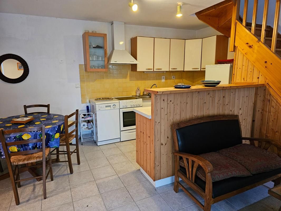 PERSQUEN Agréable maison en pierre de 60 m² à Persquen 2