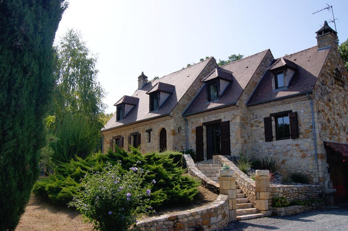 Maison Les Farges 6 pièce(s) 165 m2