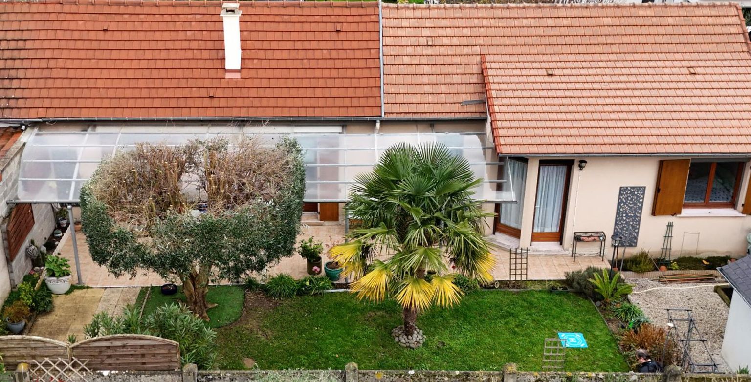 Charmante maison de plain-pied avec jardin, proche de la mer