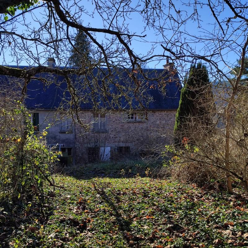 Maison / appartements Montsauche Les Settons 6 pièces 40 000