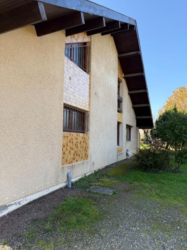 AIRE-SUR-L'ADOUR Maison d'architecte de 155m² avec garage et jardin clos 3