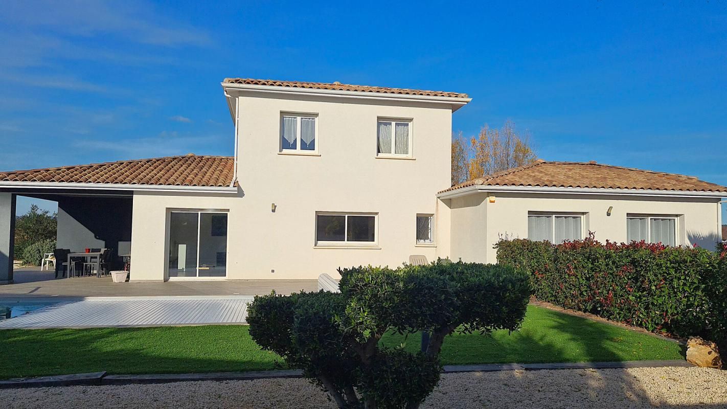 Villa Usclas D Herault 6 pièce(s) 160 m2