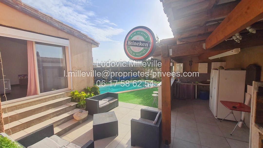 Villa plain-pied 130m², 5 chambres avec vue sur 552m² de terrain