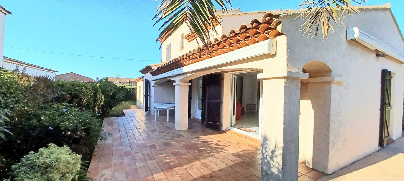 Maison 4 pièces avec piscine et garage - Plage du Cros à pieds