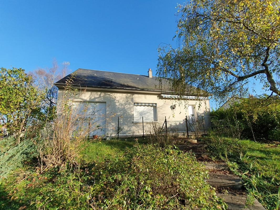 SAINT-MAUR Maison individuelle 5 pièces, 4 chbres dépendances sur 2161 m2 3