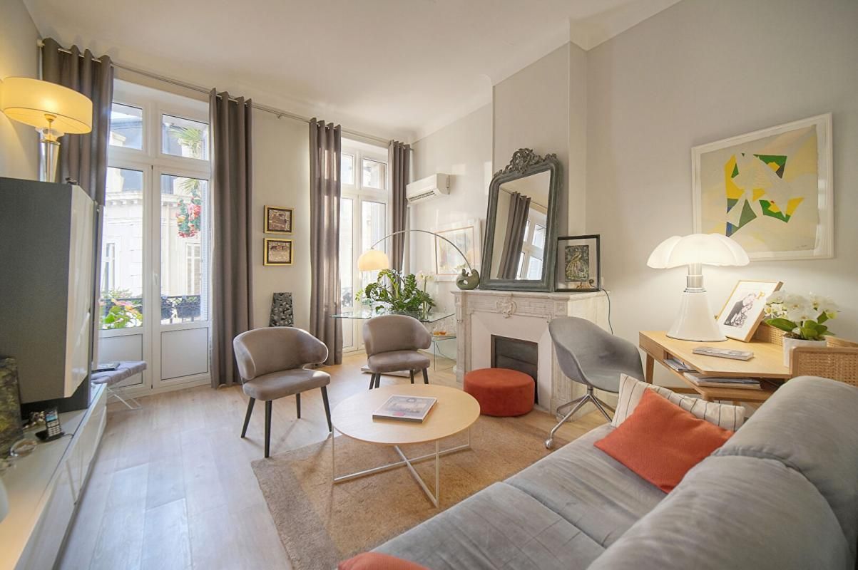 Appartement Haussmmanien Cannes banane