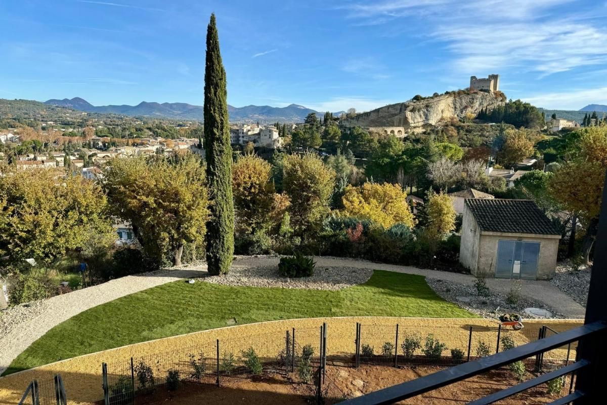 VAISON-LA-ROMAINE Appartement Vaison La Romaine 2 pièces 48 m² - 202 000 Euros - 3