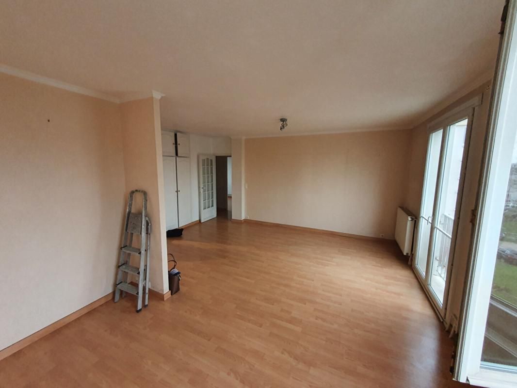 DRANCY Appartement Drancy 4 pièce(s) 63.39 m2 3