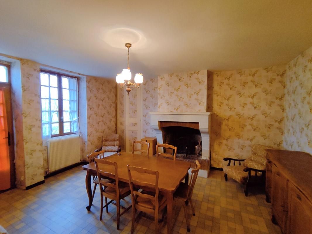 YZEURES-SUR-CREUSE Fermette  3 pièce(s) 62 m2 4