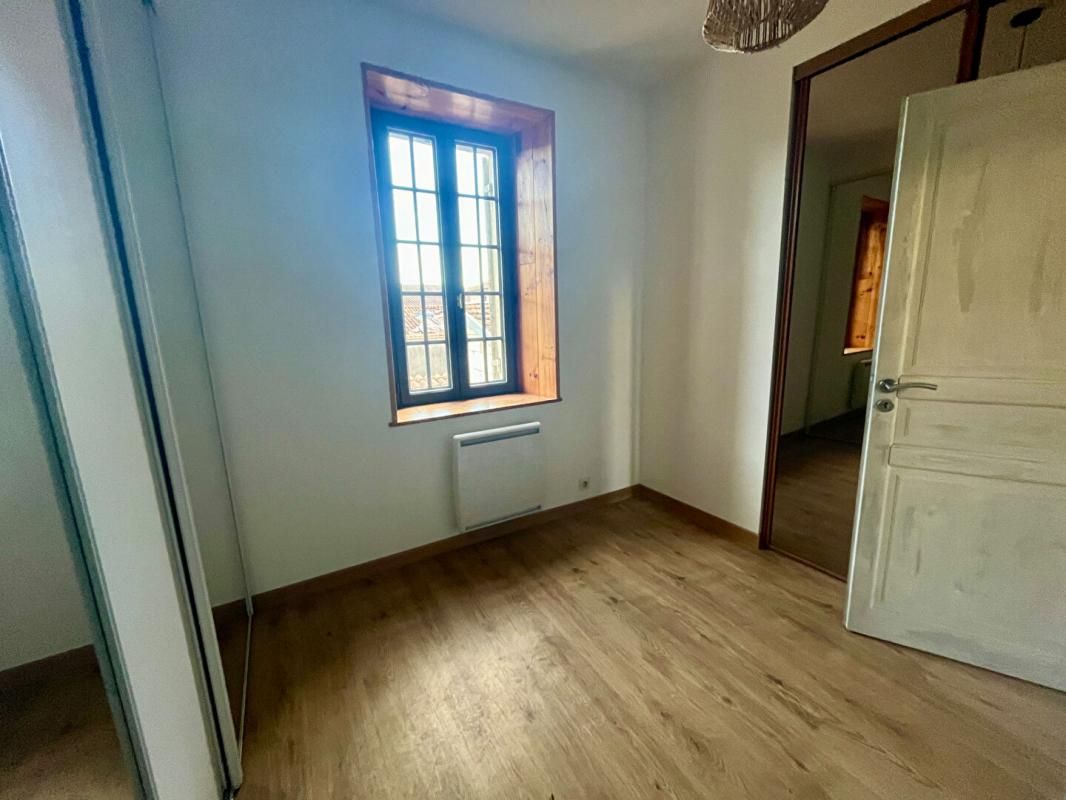 PERIGUEUX Appartement Perigueux 3 pièces 49.19 m2 3