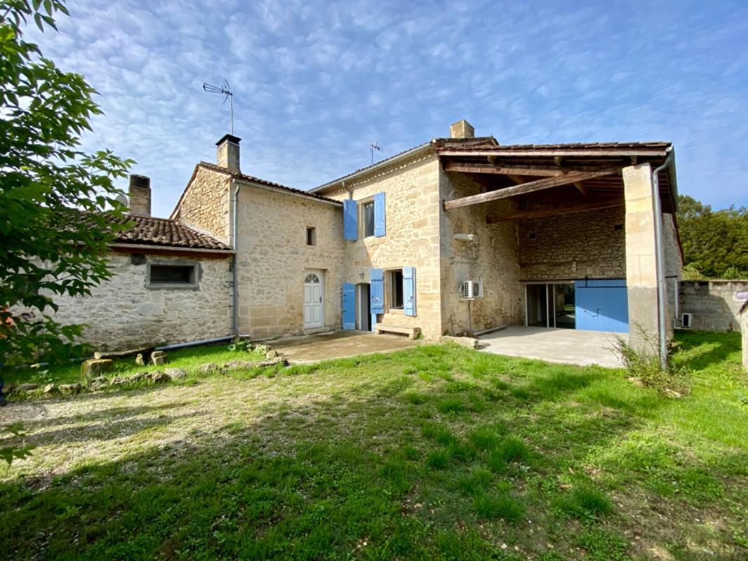 Maison Rauzan 5 pièce(s) 165 m²