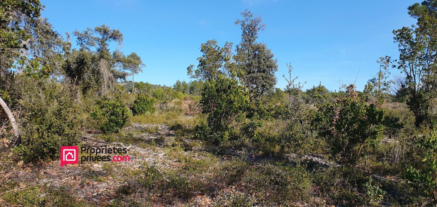 UZES Terrain constructible proche d'Uzès 4