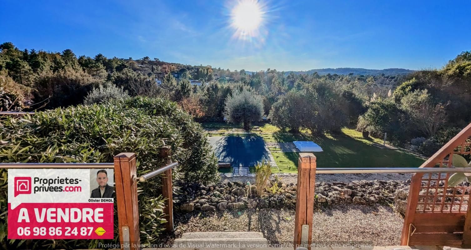 MONTAUROUX Vaste villa récente avec vue et au calme - proche de tout ! 3