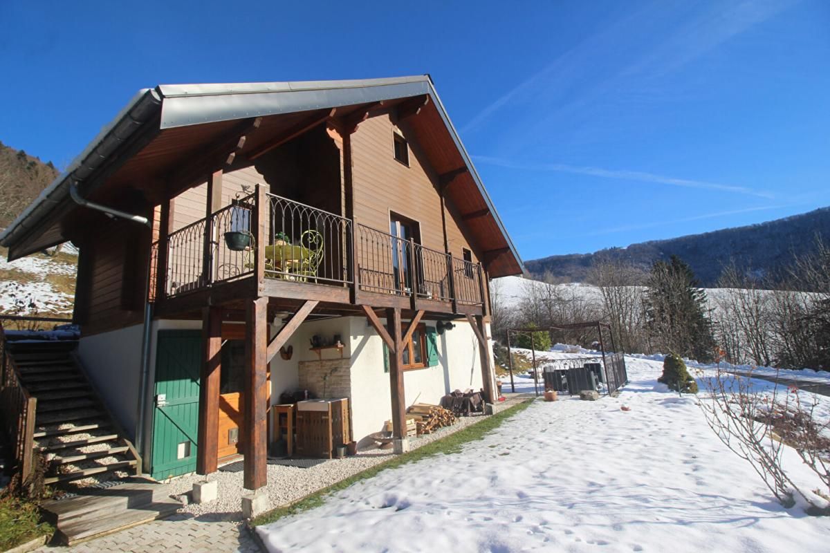 AILLON-LE-JEUNE Maison Aillon-Le-Jeune 5 pièces 78 m2 3