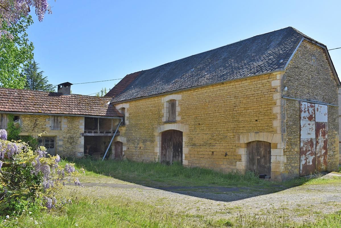 LA CHAPELLE-AUBAREIL La Chapelle Aubareil Corps de ferme 131 m2 2