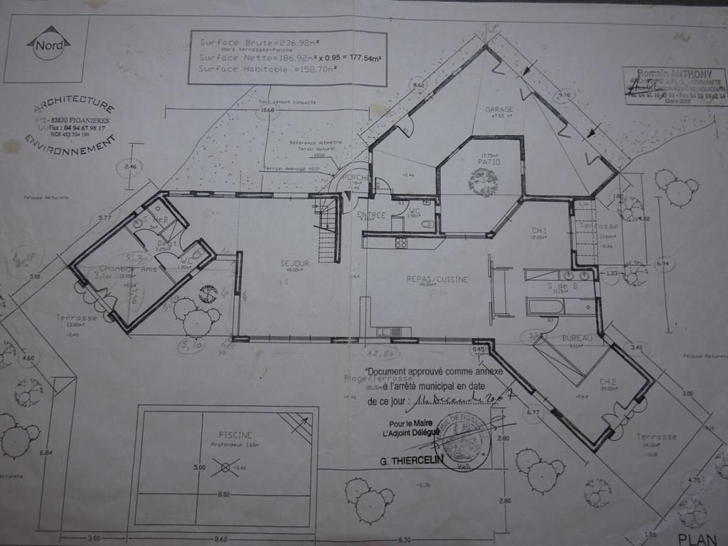 FIGANIERES Maison Figanieres 6 pièce(s) 195 m2 4