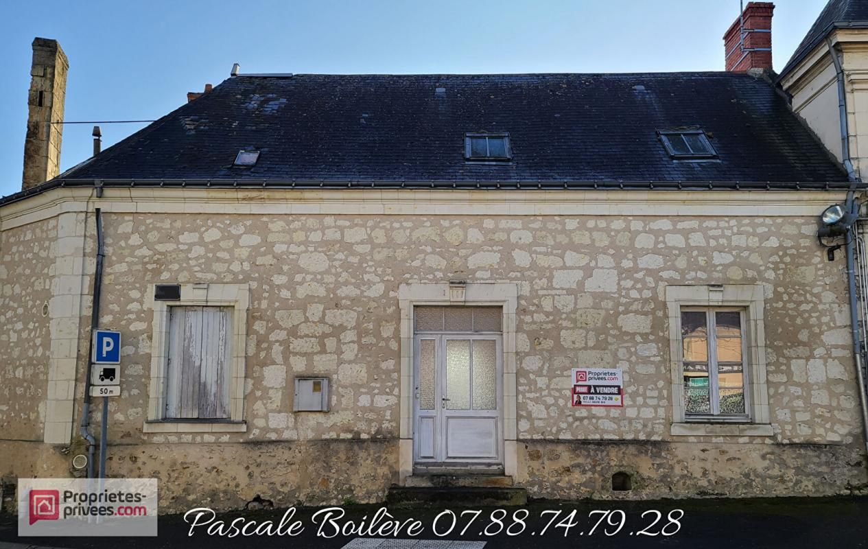 Maison de bourg  89 m2 - VERNANTES  (49390)