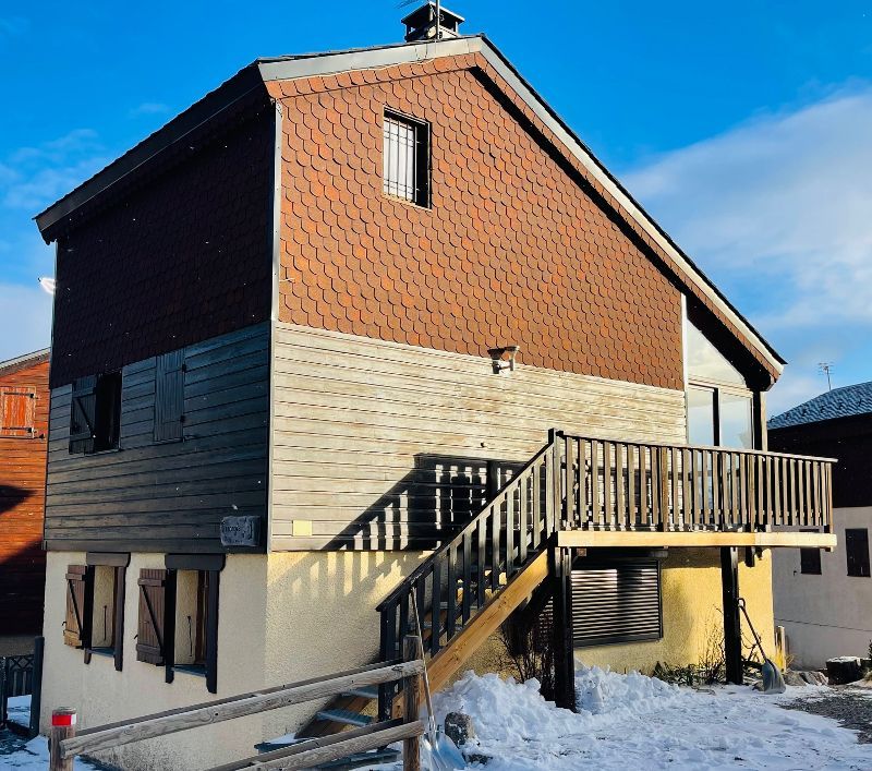 Chalet  de charme aux Angles aux pieds des pistes