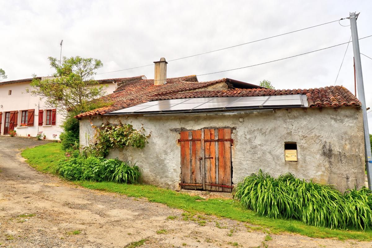 LA CHAPELLE-THIREUIL Maison La Chapelle Thireuil 5 pièce(s) 103 m2 3