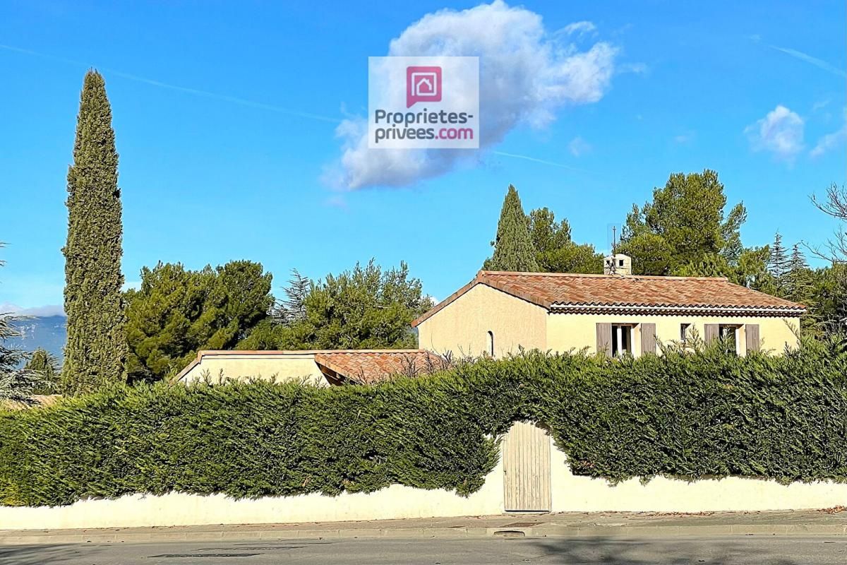 PERTUIS Maison familiale avec garage, jardin et piscine 3