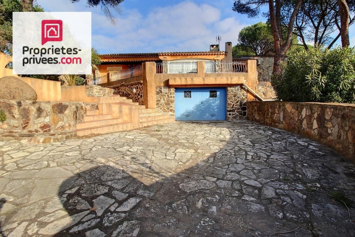 VIDAUBAN Villa Vidauban 5 pièces 141 m2 3