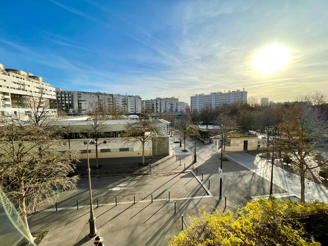 PARIS-12E-ARRONDISSEMENT Charmant 2 pièces au calme avec vue dégagée sur la Coulée Verte 4