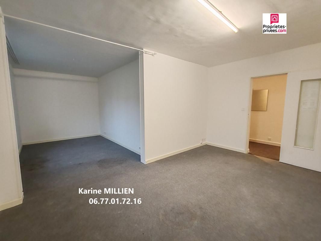 DREUX 28100 - Appartement en rez-de-chaussée surélevé - 2/3 chambres - Cave - Place de parking privée - 90990  HAI