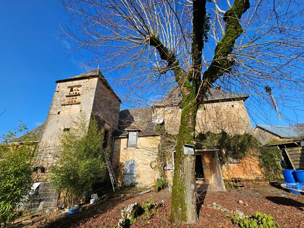 BRIVE-LA-GAILLARDE 212 000 euros Secteur BRIVE : corps de FERME - idéal gite, chambres d'hotes 1