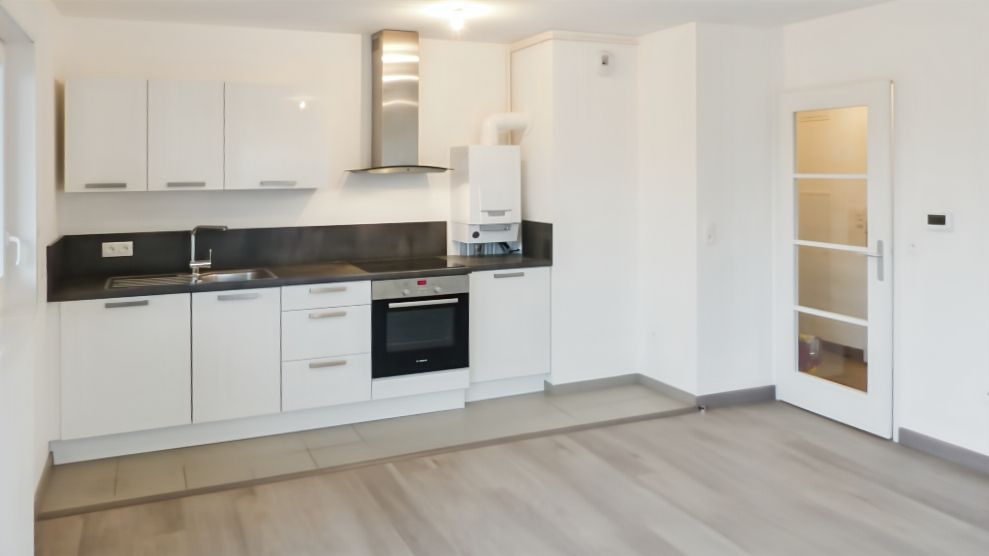 SAINT-ANDRE-LEZ-LILLE Appartement Saint Andre 2 pièce(s) 42.9 m2, Cave et Parking 3