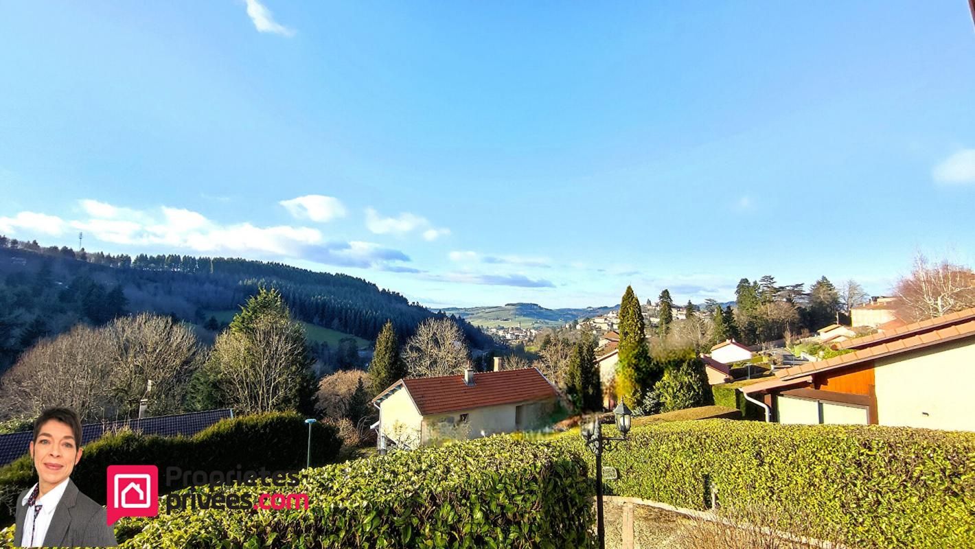 THIZY THIZY-LES-BOURGS (69240)  Maison individuelle 174 m²,  4 chambres et jardin 1000m² 4