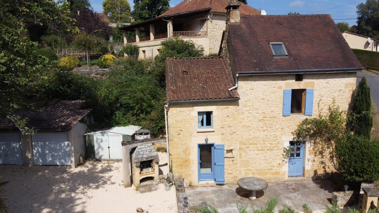 SARLAT-LA-CANEDA Maison  5 pièce(s) 80 m2 2