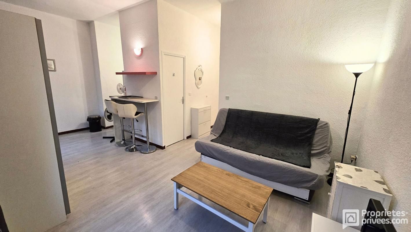 NIMES Nîmes Saint Baudile - Studio 26m² avec cuisine équipée et balcon 4