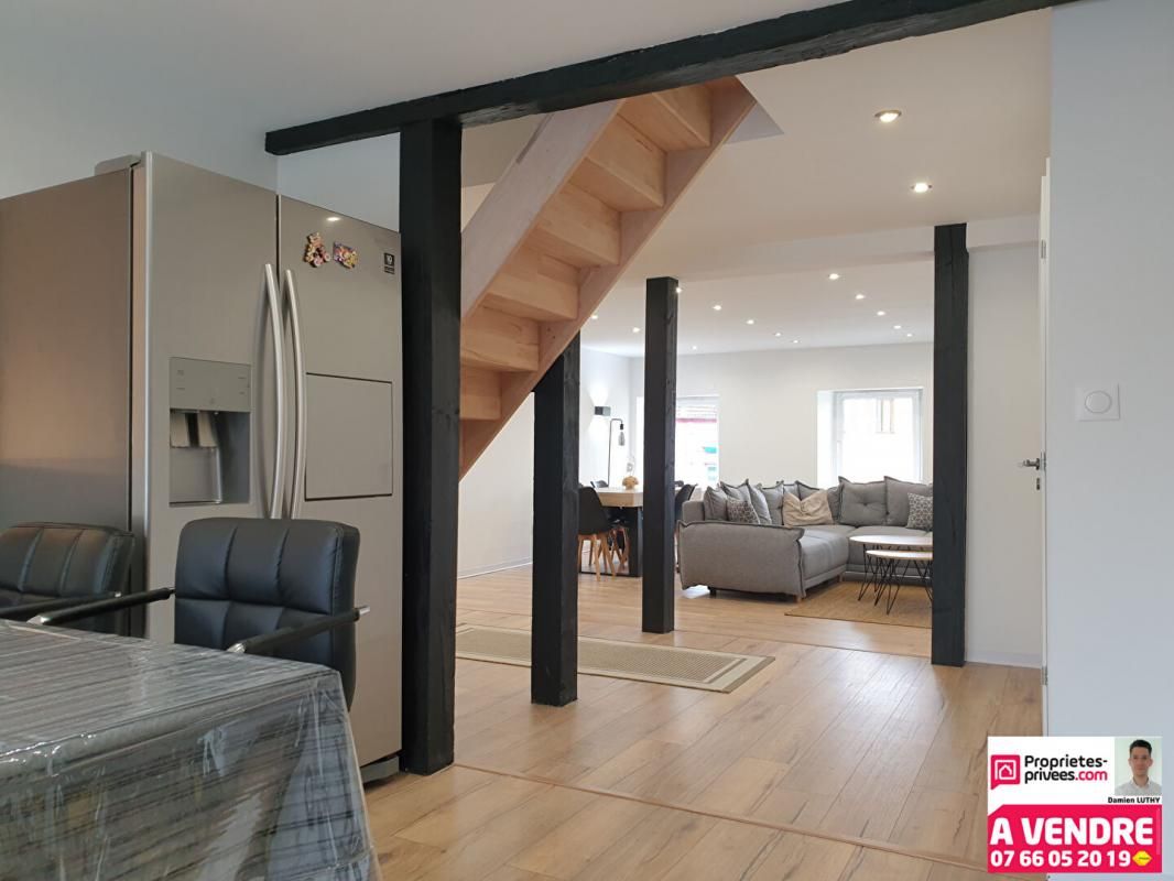 DANJOUTIN Appartement triplex de 156 m² 2