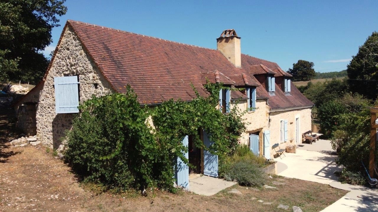 Charmante maison en pierre avec 3 chambres