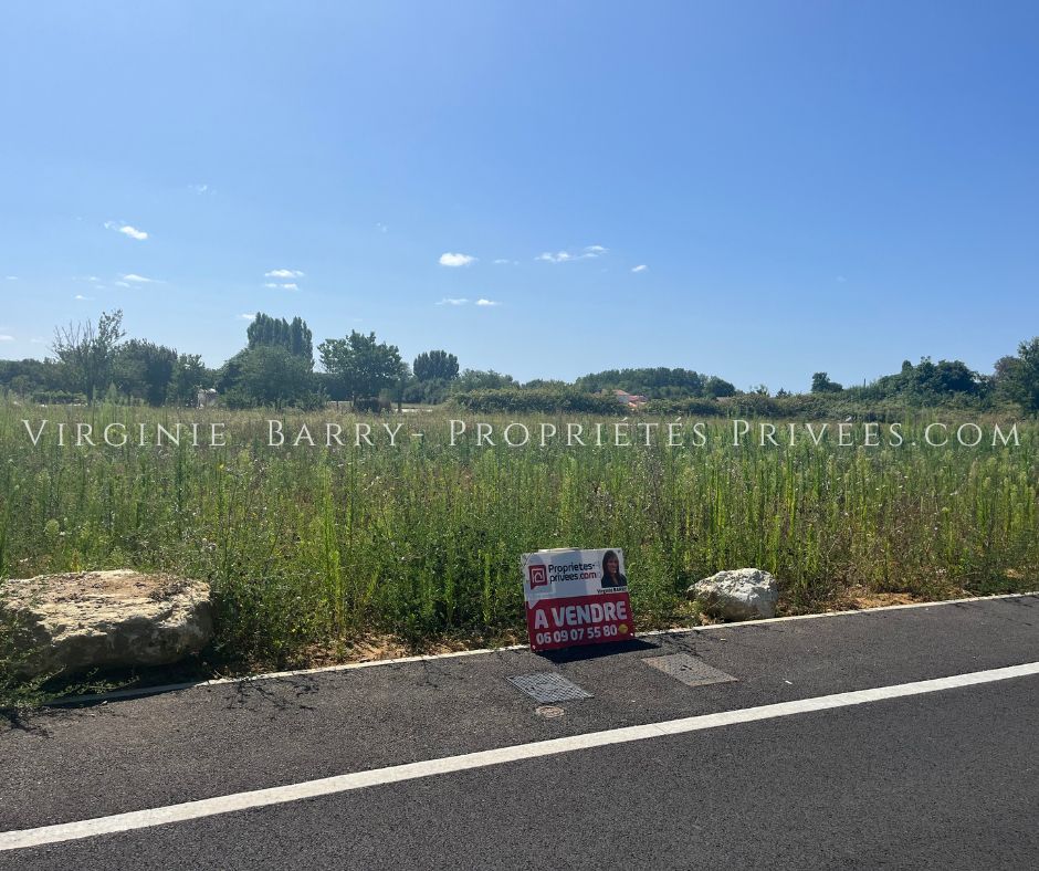 TONNAY-CHARENTE TERRAIN A BATIR  DE 579 M² VIABILISE 3