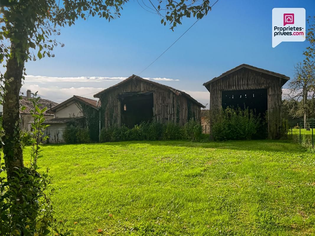 BAZAS Maison 4 chambres - dépendances et jardin 4