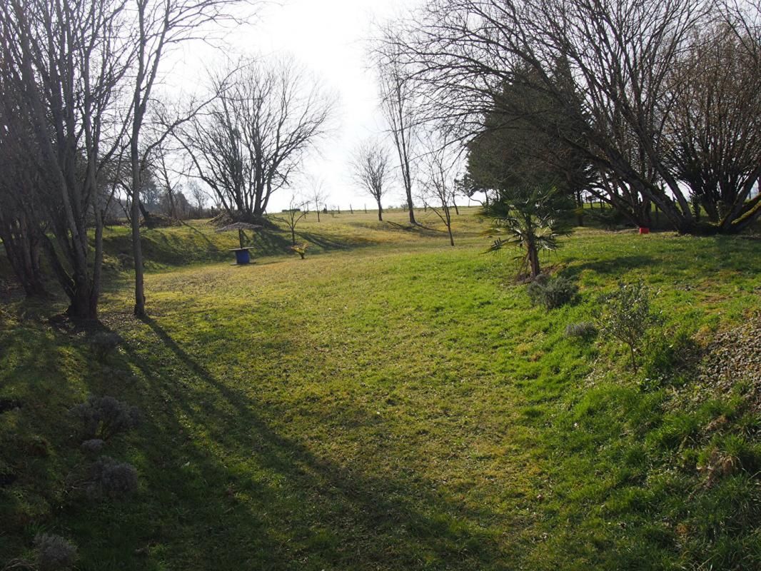 SAULX-LE-DUC Proche du CEA VALDUC 2