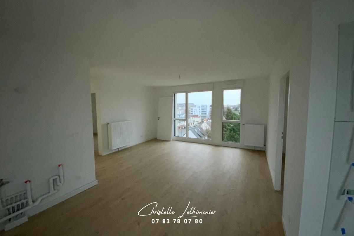 Appartement Rennes 5 pièces - 96.36 m² - Quartier Sainte Thérèse - Dernier étage - Grande terrasse